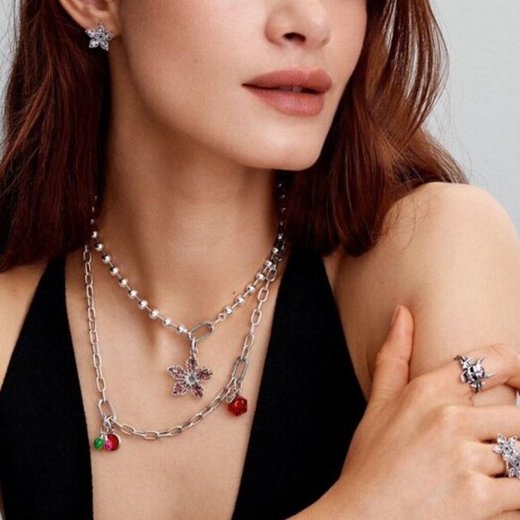 Pandora Stranger Things Hellfire Club Dice Dangle Charm - Picture 6 of 6